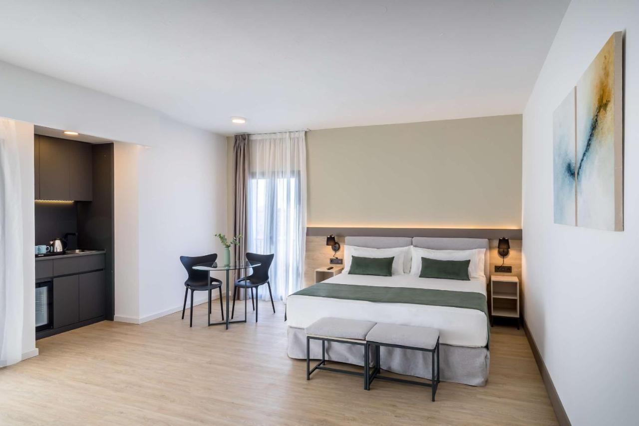 Hotel Occidental Puerto Banus 4*